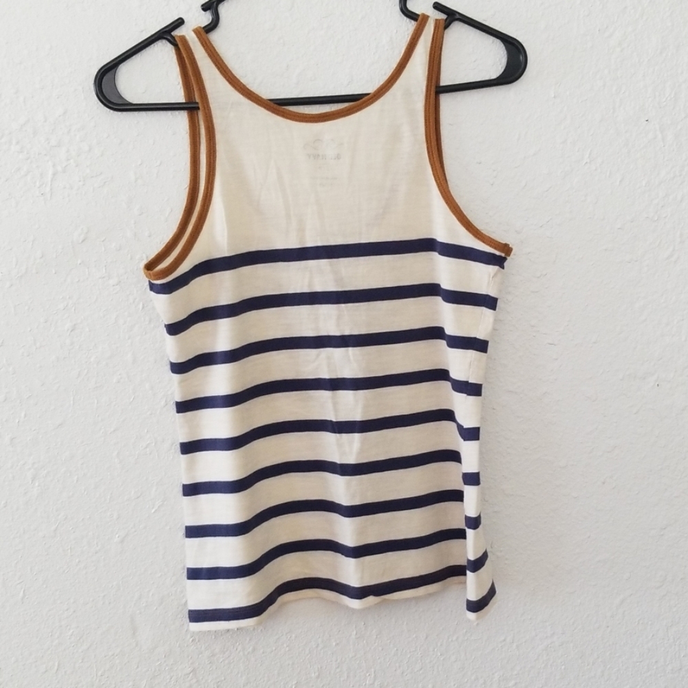Old Navy striped tank top - Picture 6 of 6